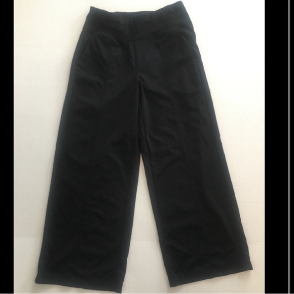 Athleta wide leg crop pants NWOT - Picture 10 of 13